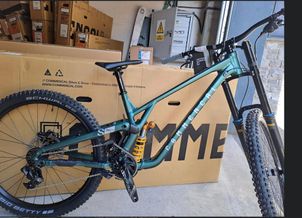 Commencal - SUPREME DH OHLINS EDITION 2022, 2022