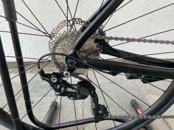 Gebrauchtes Cannondale CAAD13 Disc 105 2022 Road & Gravel, Schwarz — Bild 4 von 4