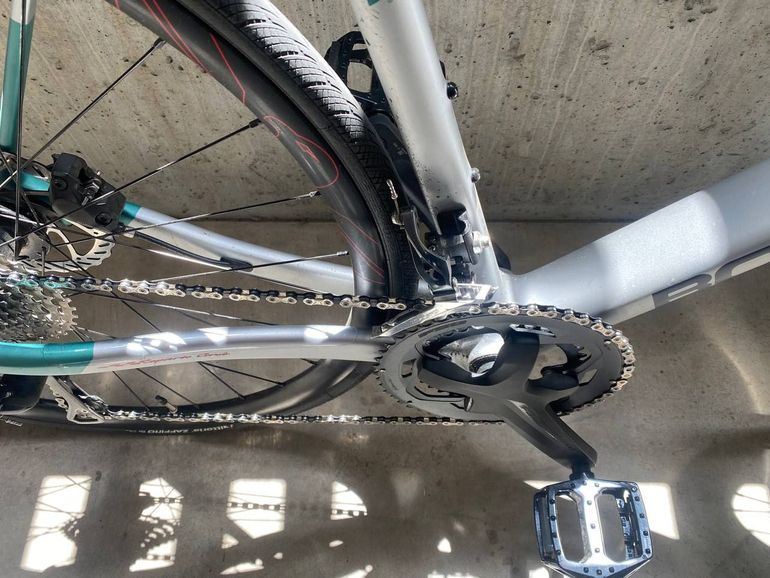 Used Bottecchia 350 8AVIO REVO 2024 Road & Gravel, Gris claro — image 3 of 7