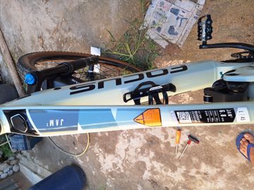 Used Focus JAM2 6.8 NINE 2021 2021 Mountainbike, White, 29 — image 7 of 7