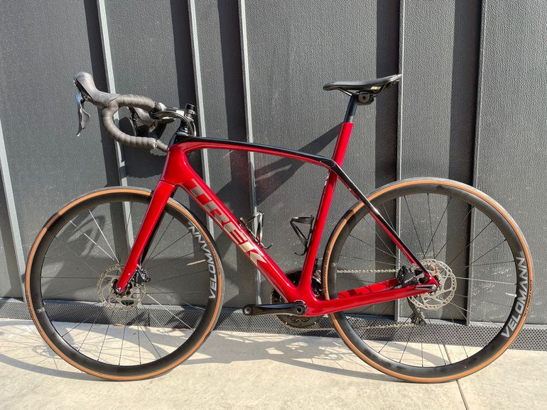Used Trek Domane SL 6 Gen 3 2023 2023 Road & Gravel, Red — image 2 of 12