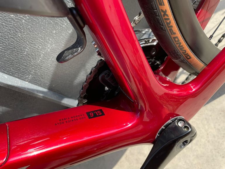 Used Trek Domane SL 6 Gen 3 2023 2023 Road & Gravel, Red — image 8 of 12