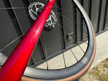 Used Trek Domane SL 6 Gen 3 2023 2023 Road & Gravel, Red — image 4 of 12