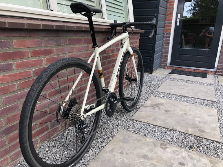 Vélo gravel trek checkpoint best sale al 3