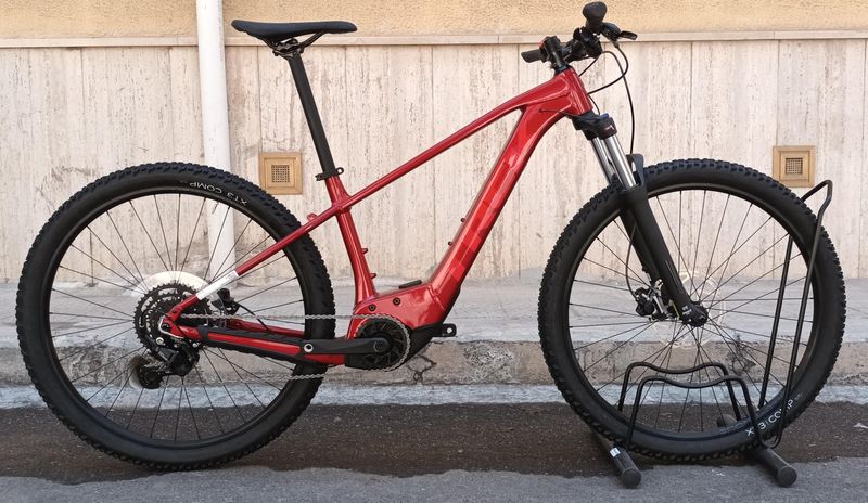 Tweedehands Trek Marlin+ 6 2024 2024 Mountainbike — afbeelding 1 van 5
