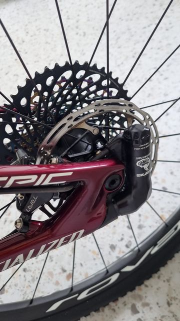 Used Specialized S-Works Epic 2021 Mountainbike, Red — image 6 of 7