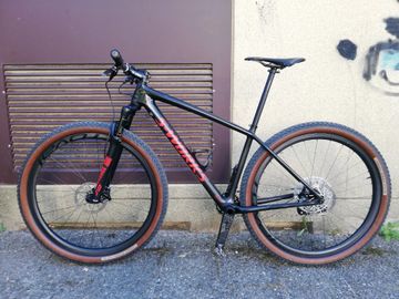 Used Specialized Epic SRAM GX Eagle AXS 2018 Mountainbike, Black, 29 — image 2 of 9