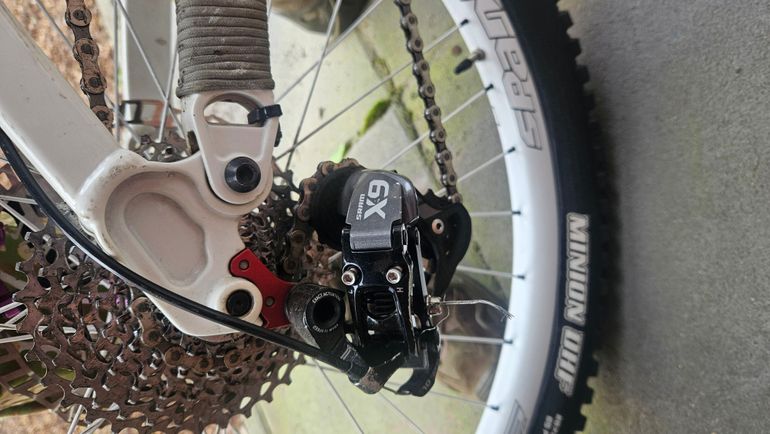 Używany Norco Team DH 2009 Mountainbike — zdjęcie 3 z 5