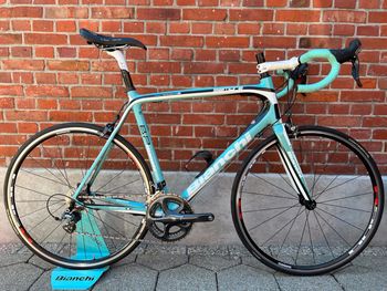 Used Bianchi Sempre Pro 2016 Road & Gravel — image 1 of 4