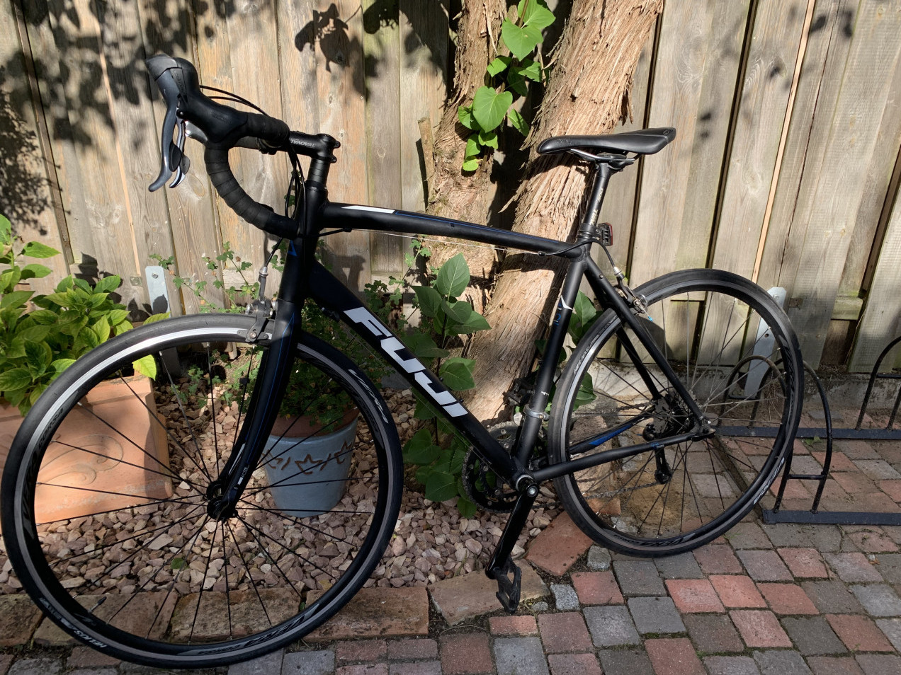 Fuji sportif 2.5 cheap road bike 2018