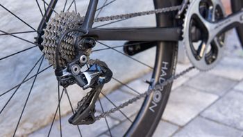 Used Scott Addict 10 2016 Road & Gravel — image 2 of 8