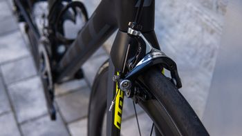 Used Scott Addict 10 2016 Road & Gravel — image 5 of 8