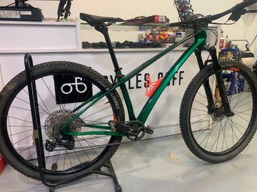 Tweedehands Corratec Revo BOW Elite 2022 Mountainbike — afbeelding 1 van 5