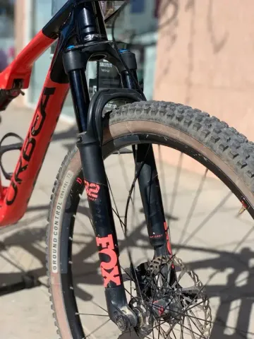 Orbea OIZ M30 2022 2022 Mountainbike d'occasion — image 4 sur 7