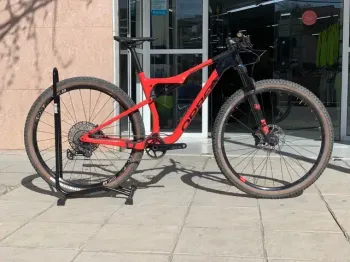 Použité Orbea OIZ M30 2022 2022 MTB