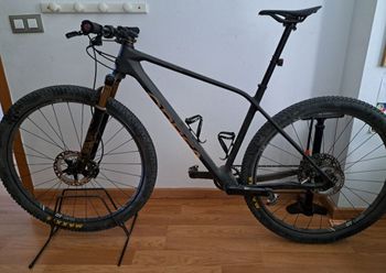 Used Orbea Alma 2023 Mountainbike, Black — image 2 of 5