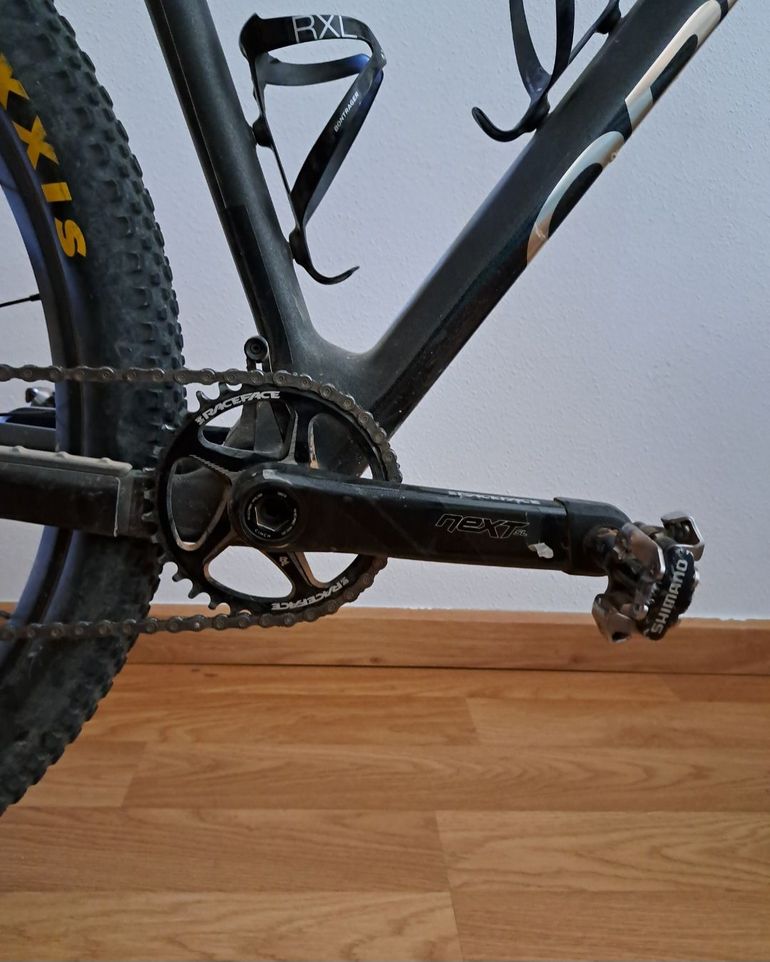 Used Orbea Alma 2023 Mountainbike, Black — image 4 of 5