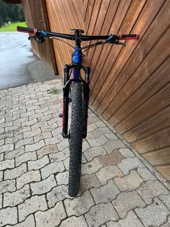 Used Trek Supercaliber 9.9 XX1 AXS 2022 2022 Mountainbike, Blue, 29 — image 6 of 9