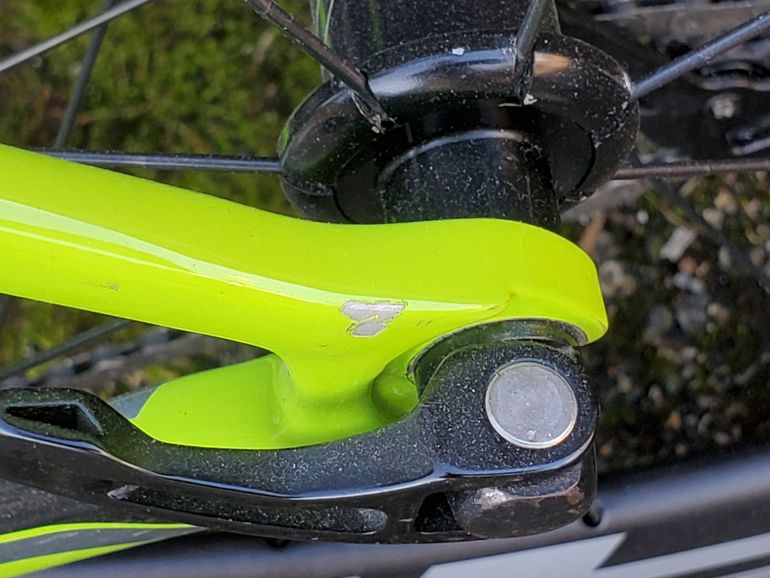 Used Specialized Roubaix SL4 2015 Road & Gravel, Green — image 3 of 3