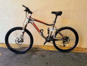 Trek - Fuel EX 8 E 2012, 2012