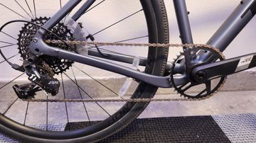 Used Trek Checkpoint ALR 4 2023 Road & Gravel, Light Gray — image 3 of 5