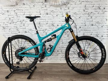 Used Yeti SB150 T1 2022 2022 Mountainbike, Blue, 29 — image 1 of 9