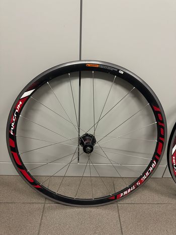Used Specialized Venge Comp Ultegra 2014 2014 Road & Gravel, Rot — image 11 of 12