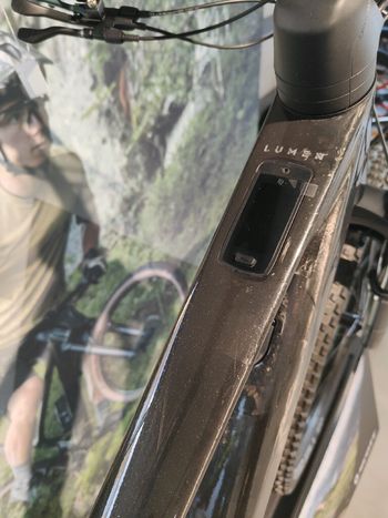 Scott Lumen eRIDE 910 2024 2024 Mountainbike usato, Nero — immagine 4 di 5