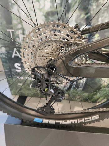 Scott Lumen eRIDE 910 2024 2024 Mountainbike usato, Nero — immagine 3 di 5