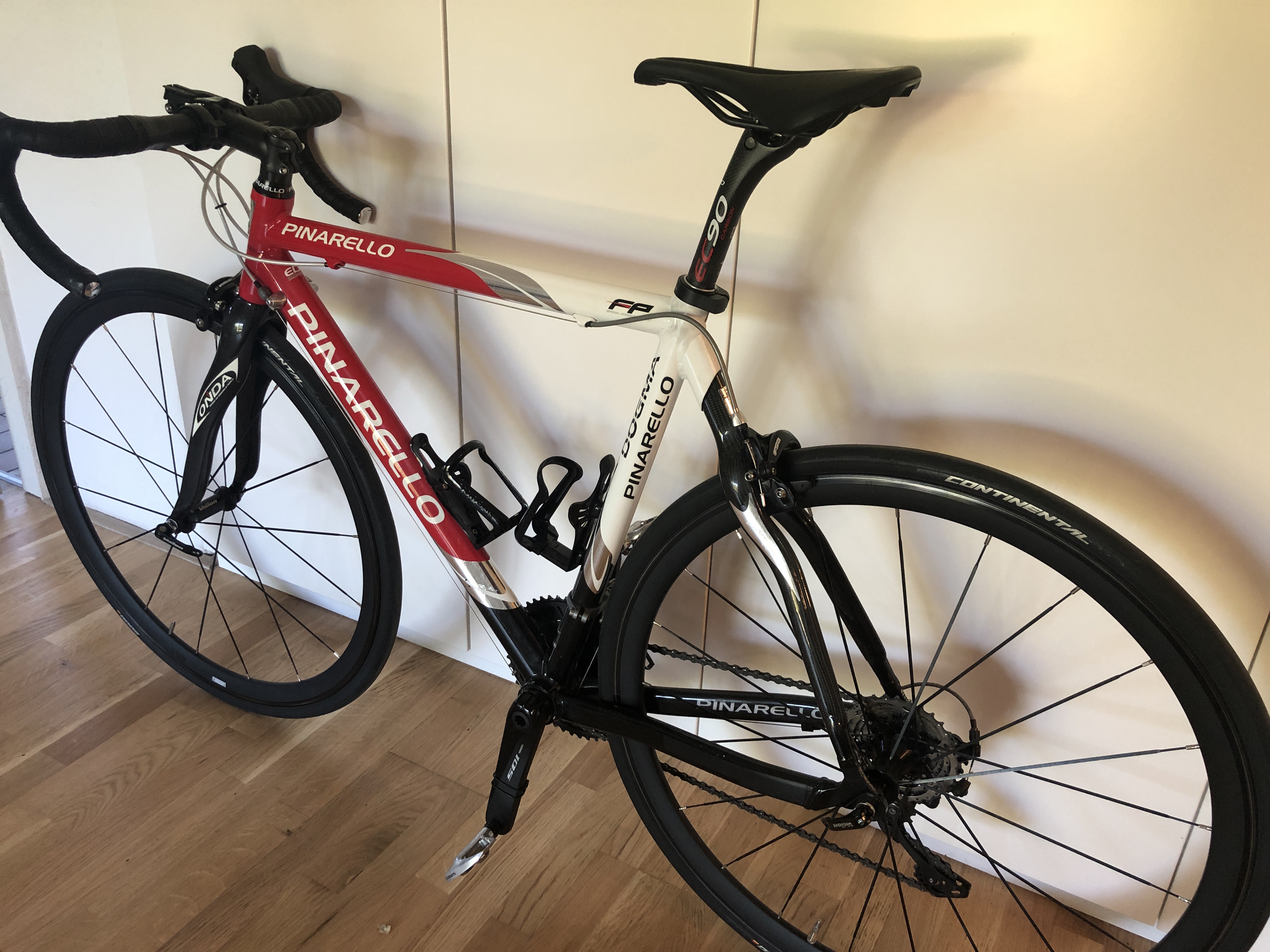 Pinarello best sale dogma ak61