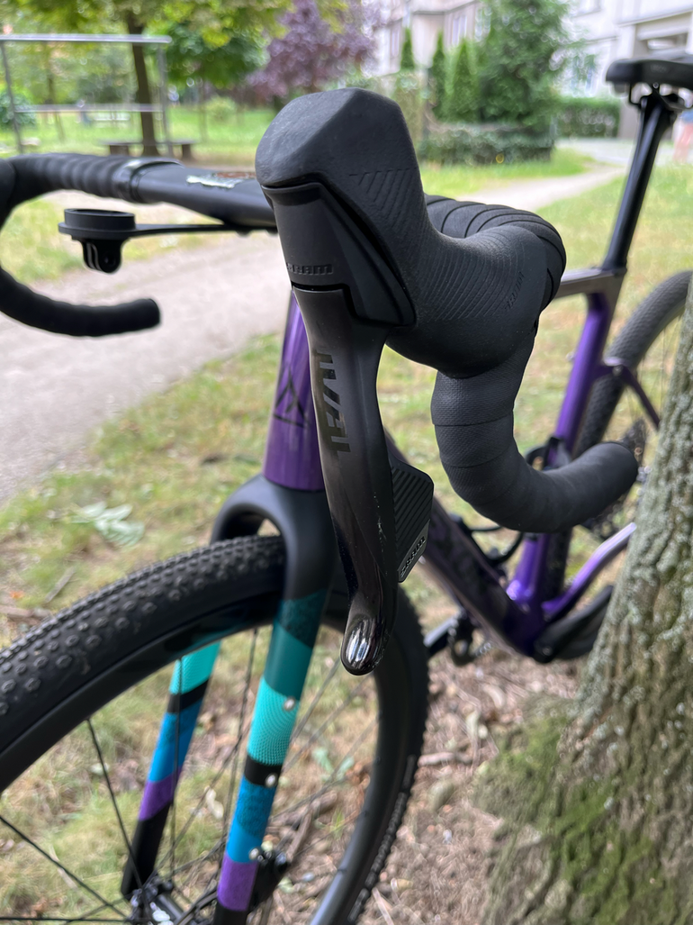 Used Custom Lexon GFE Gravel 2024 Road & Gravel, Purple — image 8 of 12
