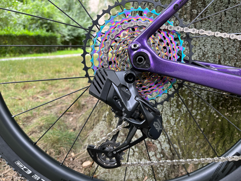 Used Custom Lexon GFE Gravel 2024 Road & Gravel, Purple — image 3 of 12