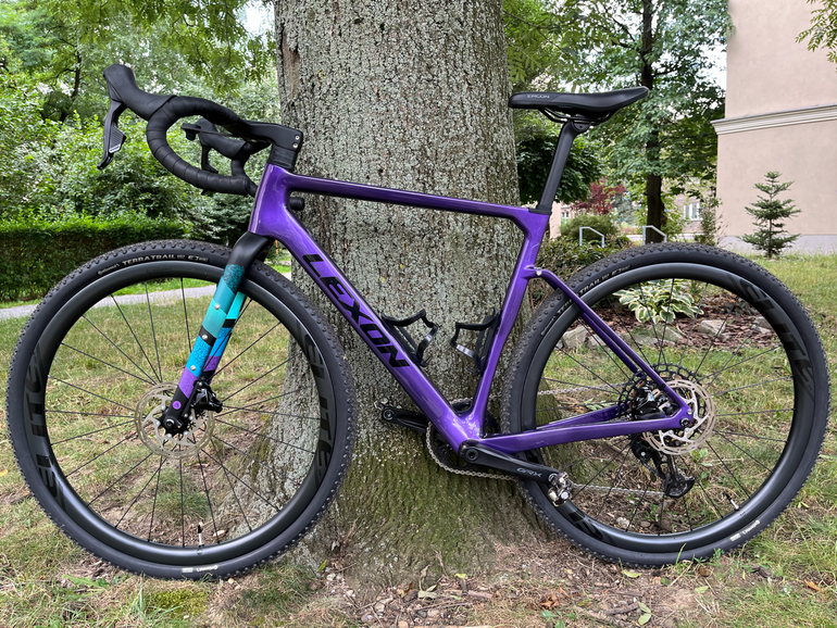 Used Custom Lexon GFE Gravel 2024 Road & Gravel, Purple — image 2 of 12