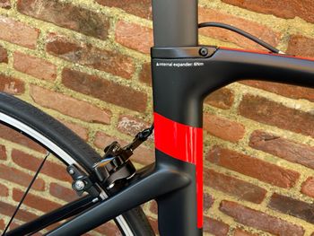 Used Wilier Honderd 1 lucht 2018 Road & Gravel — image 11 of 13