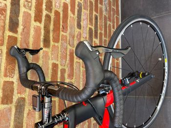 Used Wilier Honderd 1 lucht 2018 Road & Gravel — image 7 of 13