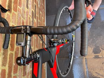 Used Wilier Honderd 1 lucht 2018 Road & Gravel — image 9 of 13