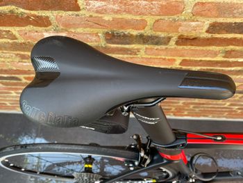 Used Wilier Honderd 1 lucht 2018 Road & Gravel — image 12 of 13
