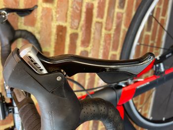 Used Wilier Honderd 1 lucht 2018 Road & Gravel — image 6 of 13