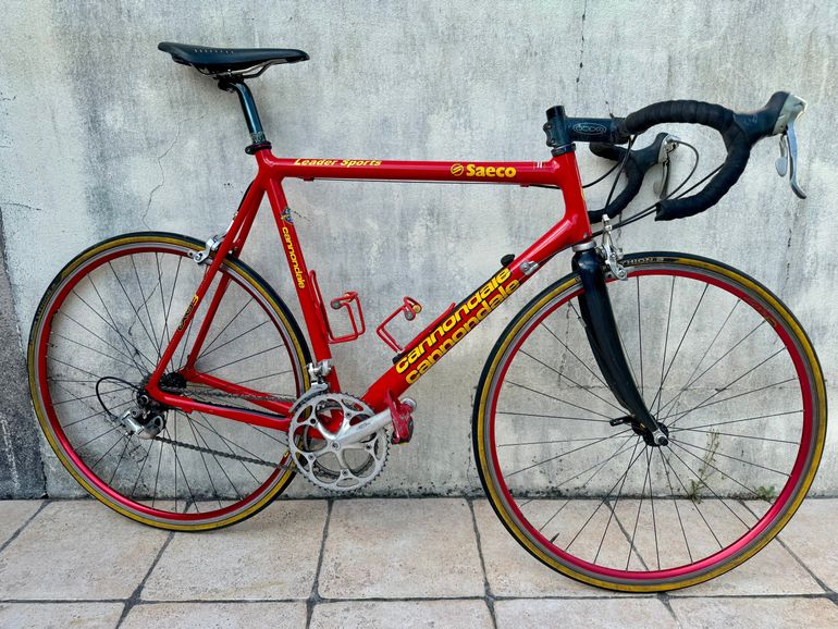 Used Cannondale CAAD3 2000 Road & Gravel, Red — image 1 of 5