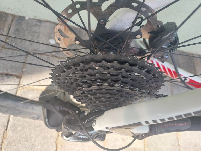 Used Centurion Backfire Edition 40 2016 Mountainbike, White — image 5 of 6