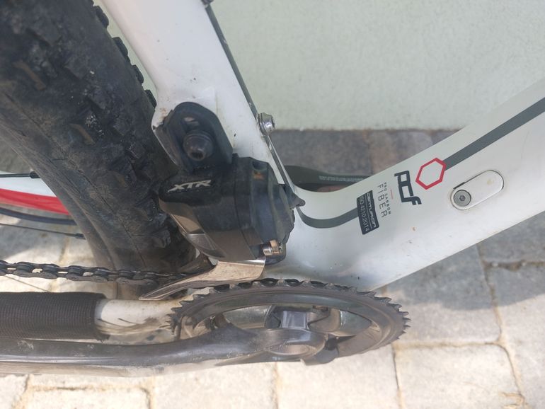 Used Centurion Backfire Edition 40 2016 Mountainbike, White — image 4 of 6