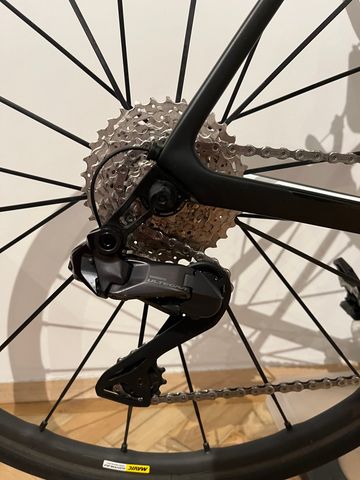 Used Rose XLITE 04 Ultegra Di2 2021 Road & Gravel, Black — image 2 of 5