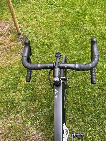 Used Rose XLITE 04 Ultegra Di2 2021 Road & Gravel, Black — image 3 of 5