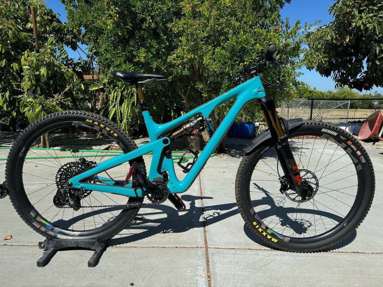 Yeti SB130 TLR T2 pou ity v LG Black Friday nabidky buycycle CZ