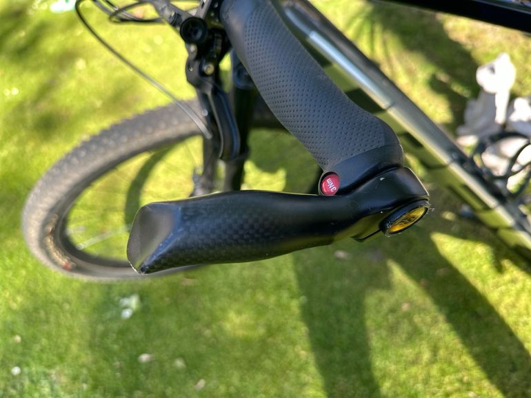Used Trek Procaliber 9.7 2021 2021 Mountainbike, Black, 29 — image 12 of 16