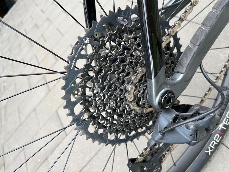 Used Trek Procaliber 9.7 2021 2021 Mountainbike, Black, 29 — image 7 of 11