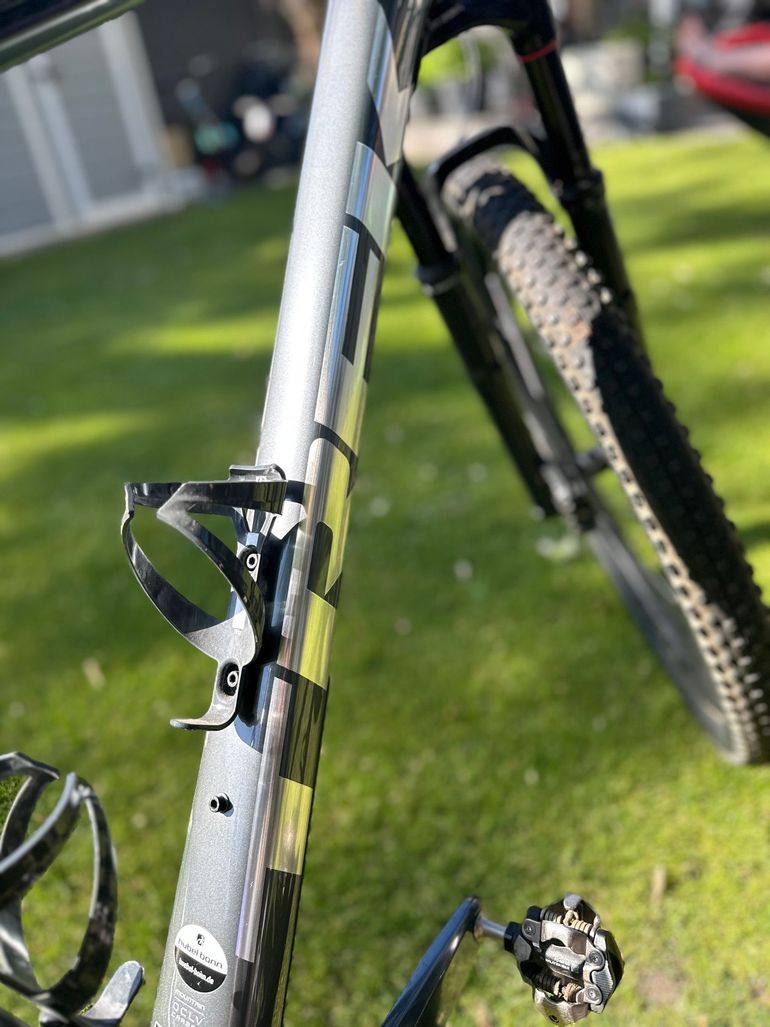 Used Trek Procaliber 9.7 2021 2021 Mountainbike, Black, 29 — image 7 of 16