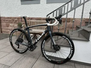 Trek - Domane SLR 9 Disc 2018, 2018