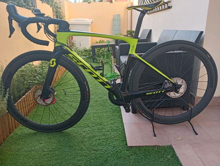 Gebrauchtes Scott Foil 20 silver/black 2019 2019 Road & Gravel, Schwarz — Bild 2 von 5