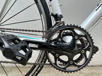 Used Trek Alpha 2.1 Road & Gravel, Rosso — image 8 of 9